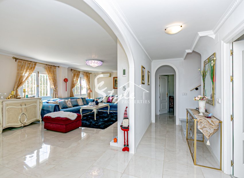 Resale - Villa - Campoamor