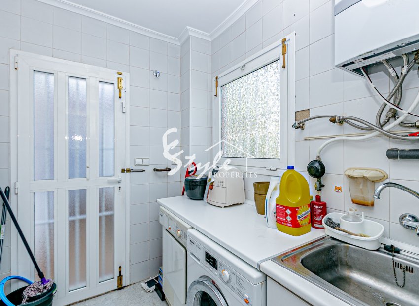 Resale - Villa - Campoamor
