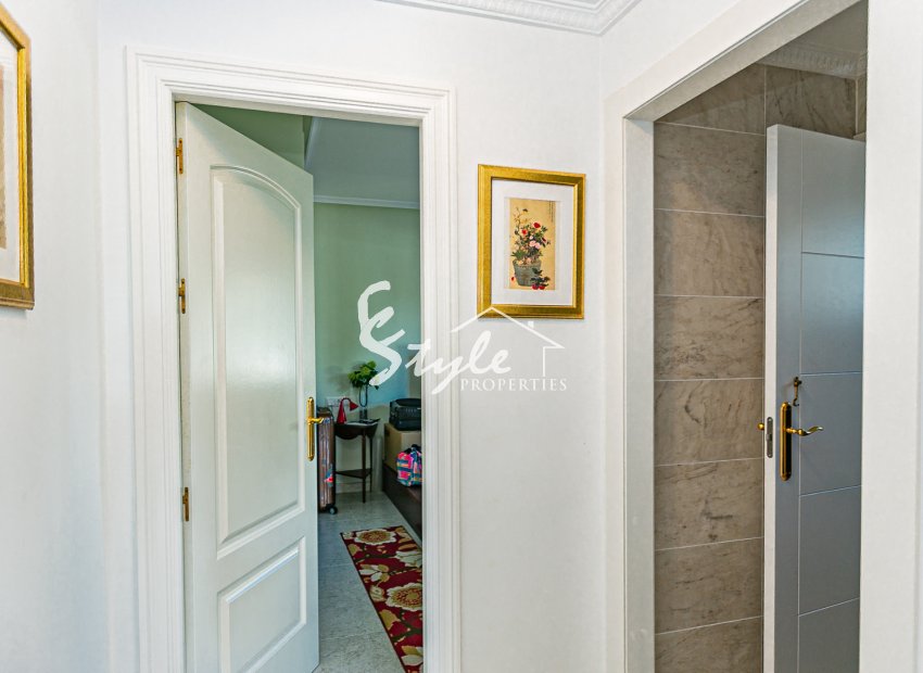Resale - Villa - Campoamor