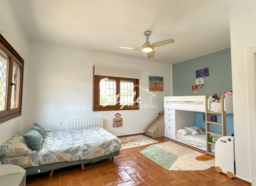 Resale - Villa - Campoamor