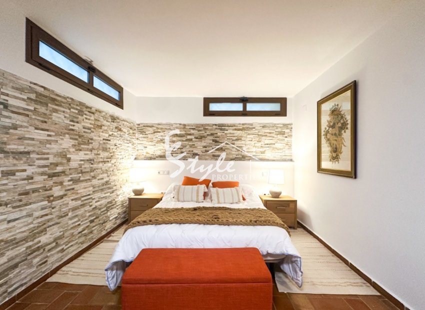 Resale - Villa - Campoamor