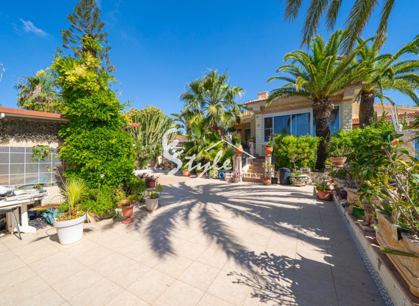 Resale - Villa - Ciudad Quesada - Rojales