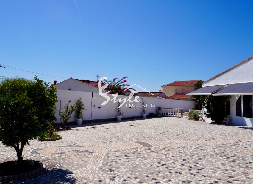 Resale - Villa - Ciudad Quesada