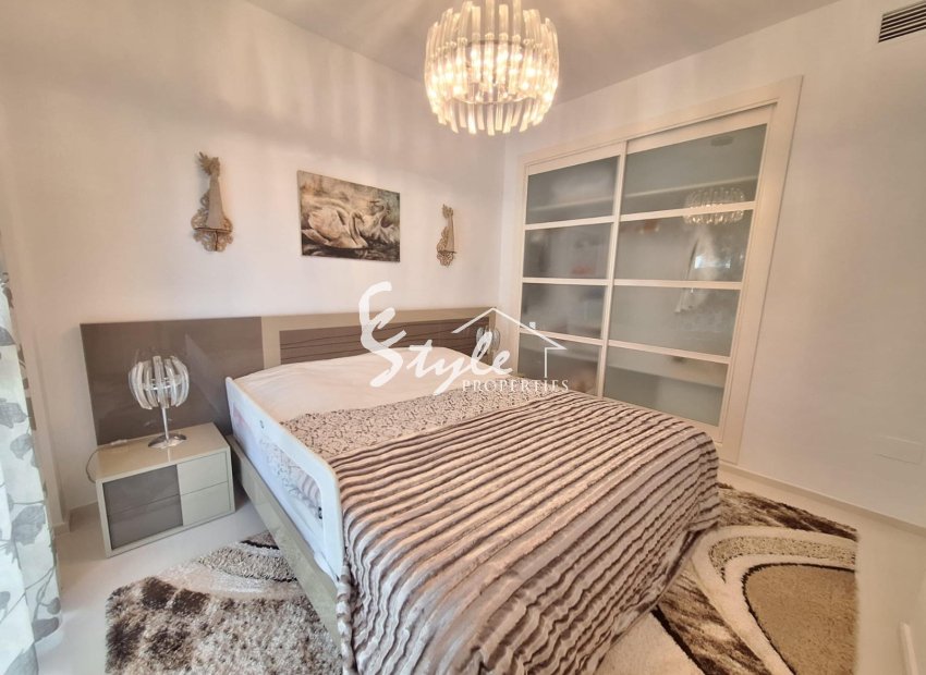 Resale - Villa - Ciudad Quesada