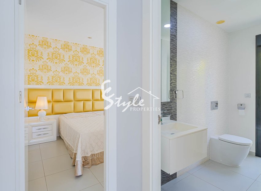 Resale - Villa - Ciudad Quesada