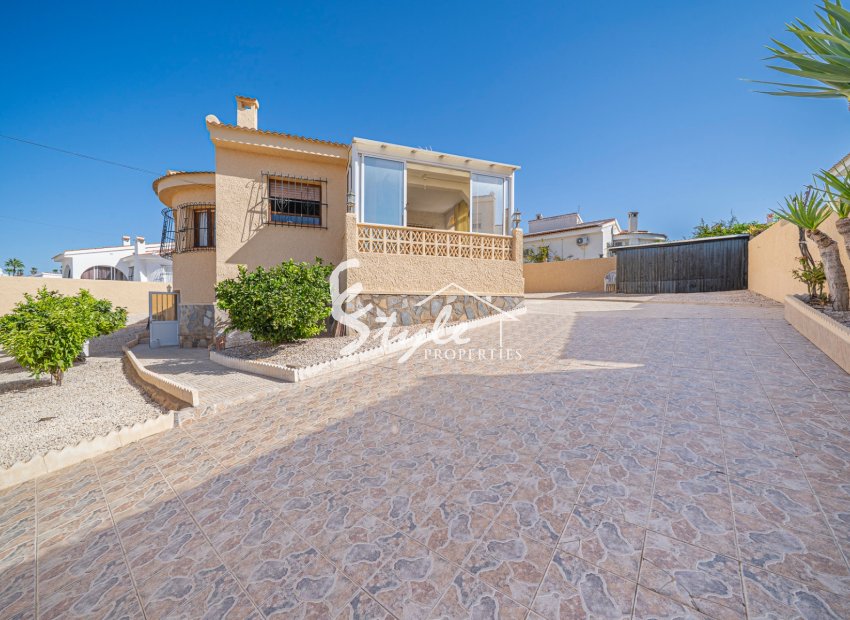Resale - Villa - Ciudad Quesada