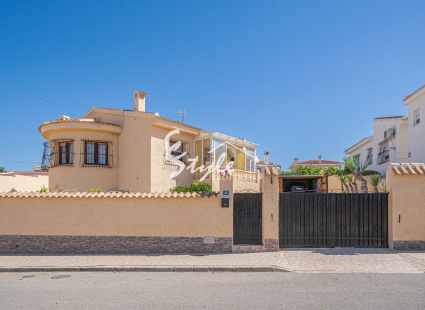 Resale - Villa - Ciudad Quesada