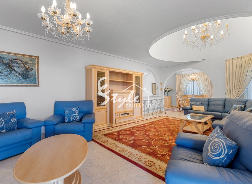 Resale - Villa - Ciudad Quesada