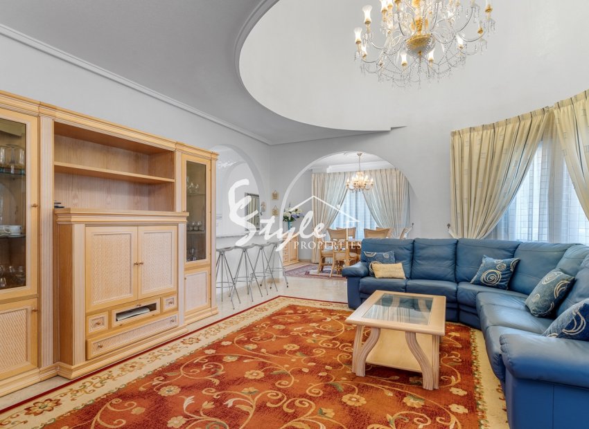 Resale - Villa - Ciudad Quesada