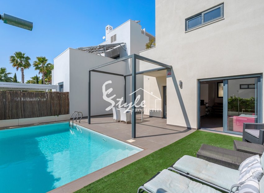 Resale - Villa - Ciudad Quesada