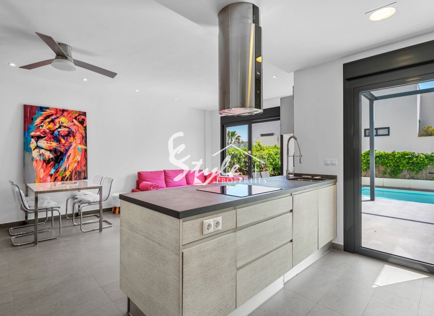 Resale - Villa - Ciudad Quesada