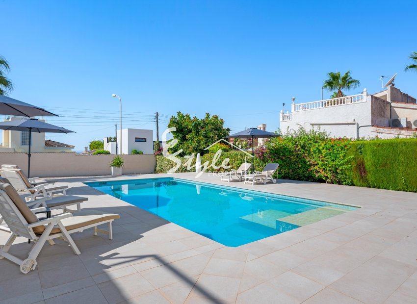 Resale - Villa - Ciudad Quesada