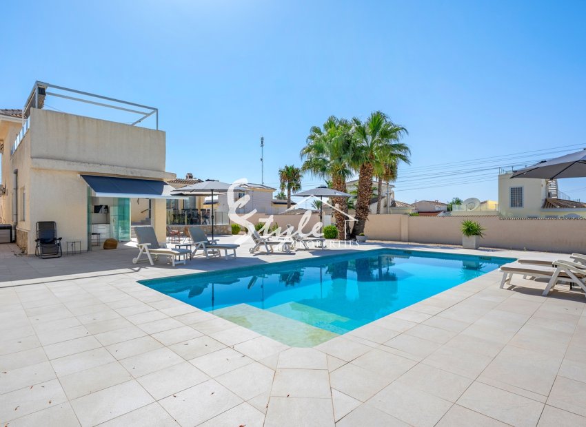 Resale - Villa - Ciudad Quesada