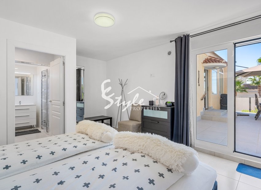 Resale - Villa - Ciudad Quesada