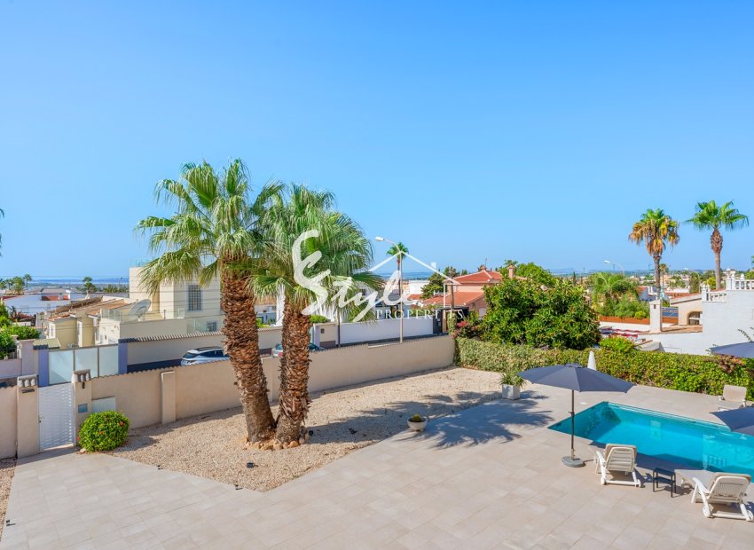 Resale - Villa - Ciudad Quesada