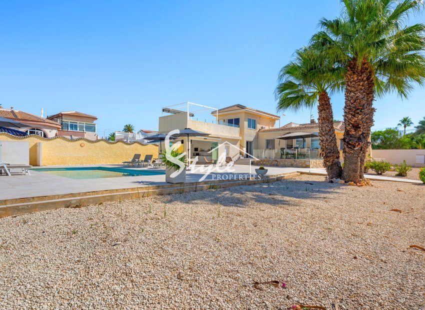 Resale - Villa - Ciudad Quesada