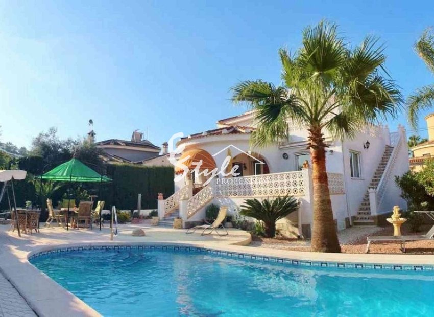 Resale - Villa - Ciudad Quesada