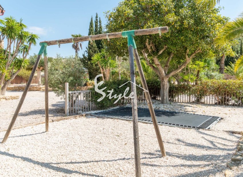 Resale - Villa - Costa Blanca - Orihuela Costa