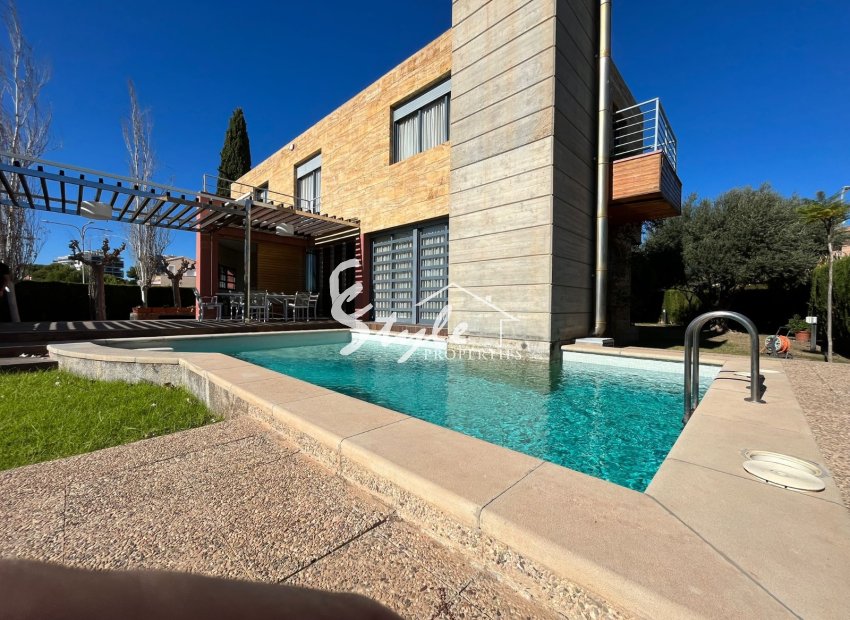 Resale - Villa - Dahesa de Campoamor - Campoamor