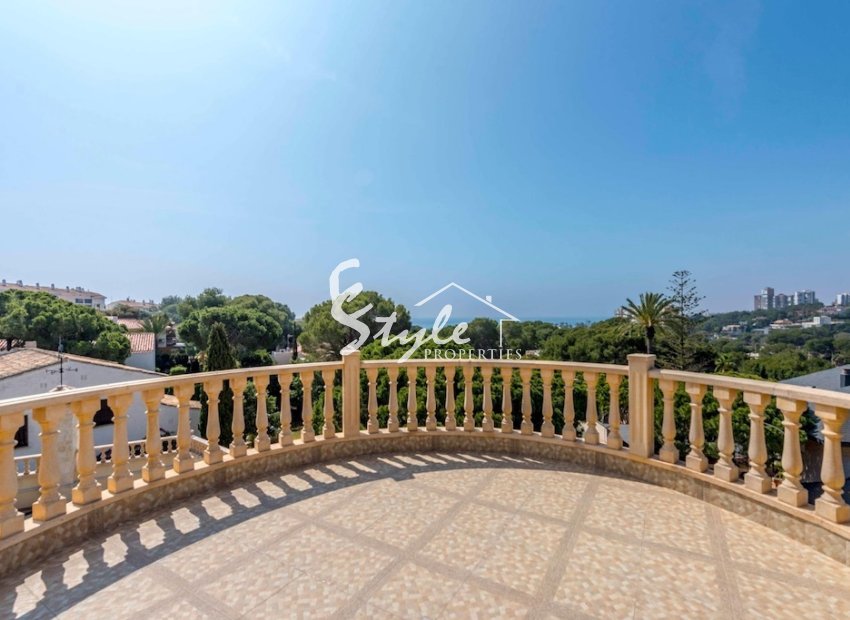 Resale - Villa - Dahesa de Campoamor