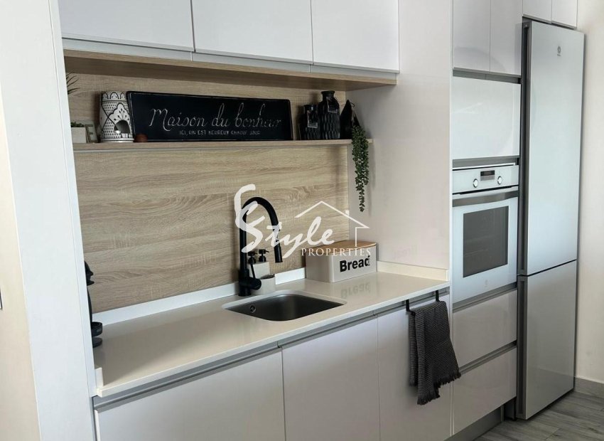 Resale - Villa - Daya Vieja - Costa Blanca