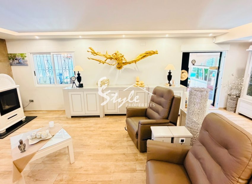 Resale - Villa - Daya Vieja