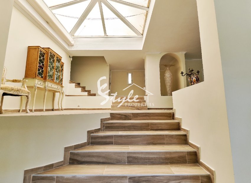 Resale - Villa - Dehesa de Campoamor