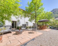 Resale - Villa - Esporlas - Mallorca