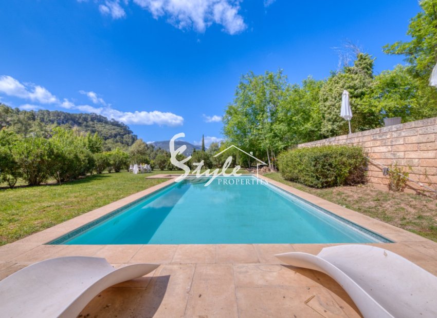 Resale - Villa - Esporlas - Mallorca