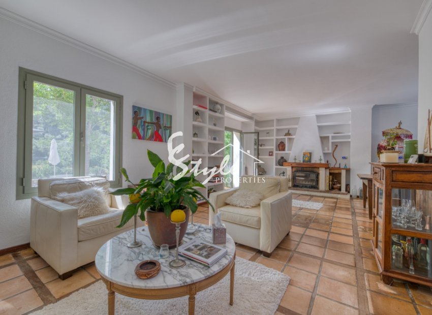 Resale - Villa - Esporlas - Mallorca