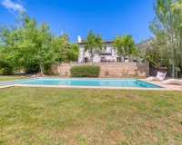 Resale - Villa - Esporlas - Mallorca