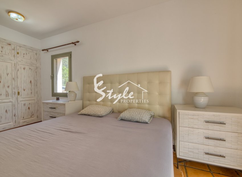 Resale - Villa - Esporlas - Mallorca
