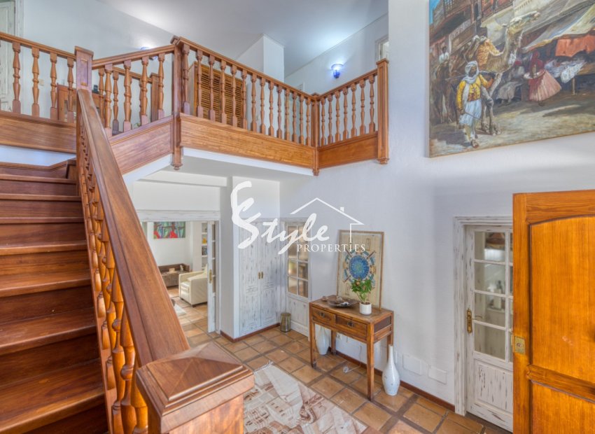 Resale - Villa - Esporlas - Mallorca