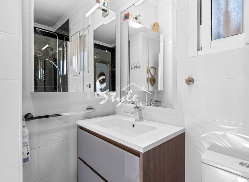 Resale - Villa - Guardamar - El Raso