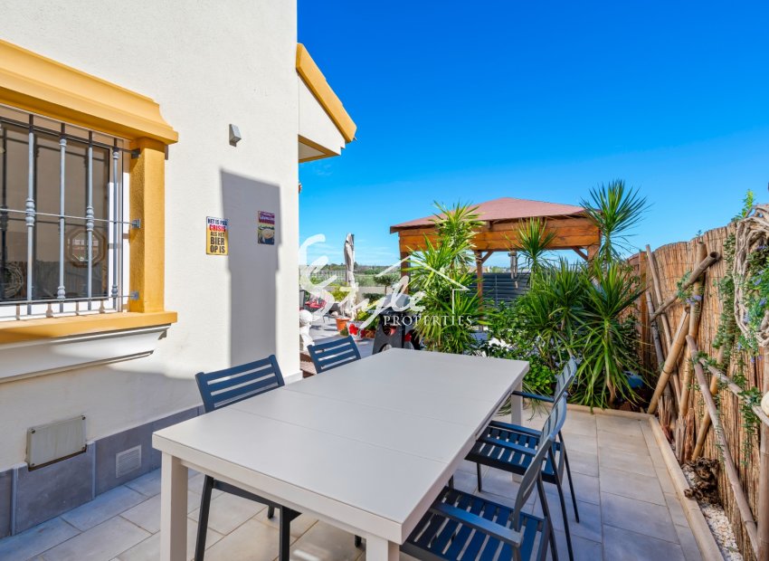 Resale - Villa - Guardamar - El Raso