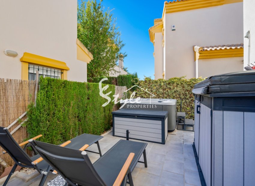 Resale - Villa - Guardamar - El Raso