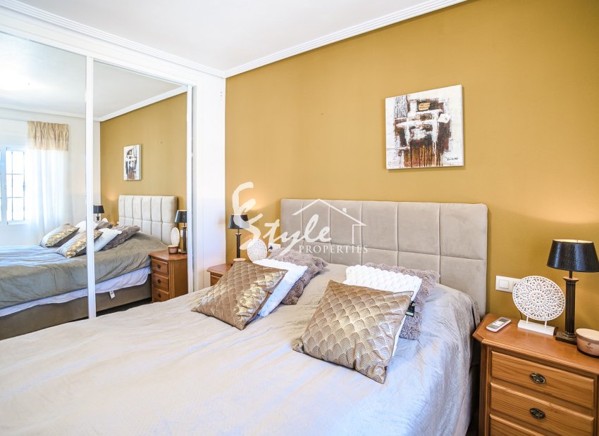 Resale - Villa - Guardamar - EL RASO