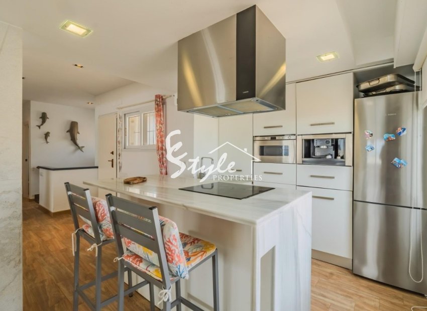 Resale - Villa - La Manga - Playa del Estacio