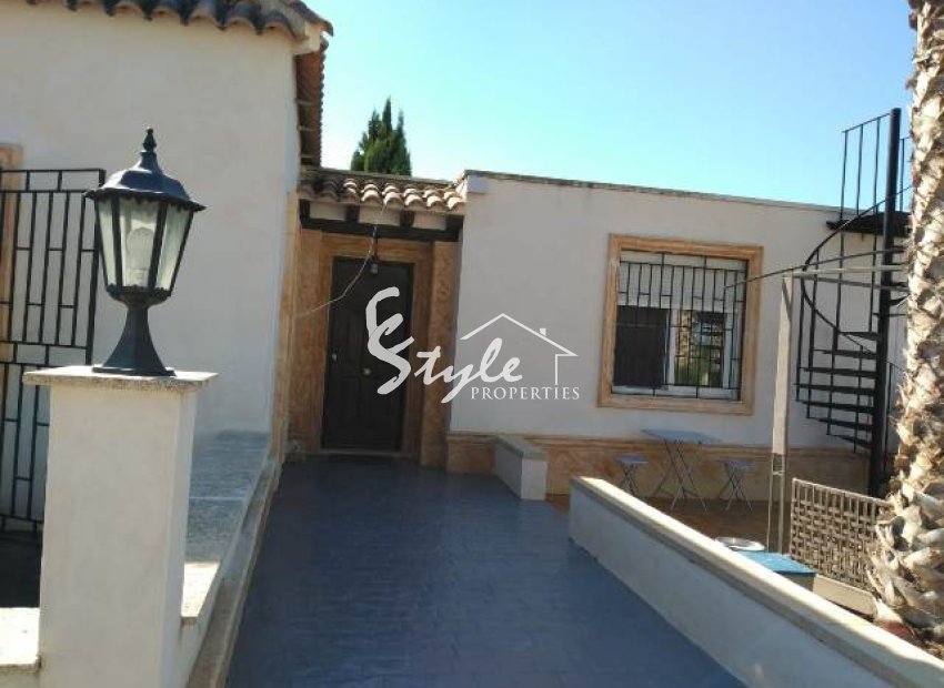 Resale - Villa - La Matanza