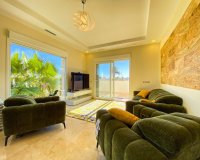 Resale - Villa - La Zenia