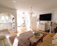 Resale - Villa - La Zenia