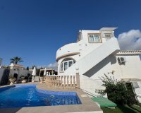 Resale - Villa - La Zenia