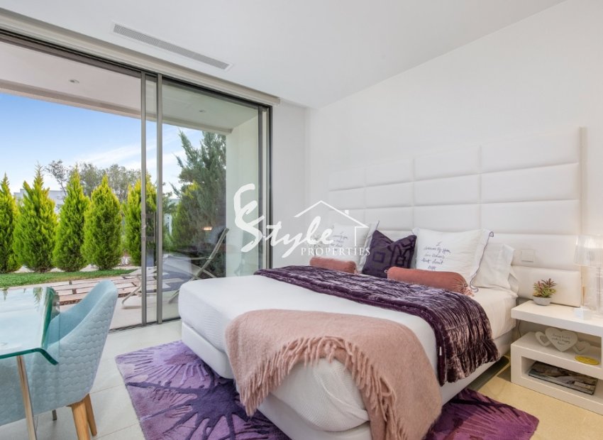 Resale - Villa - Las Colinas Golf