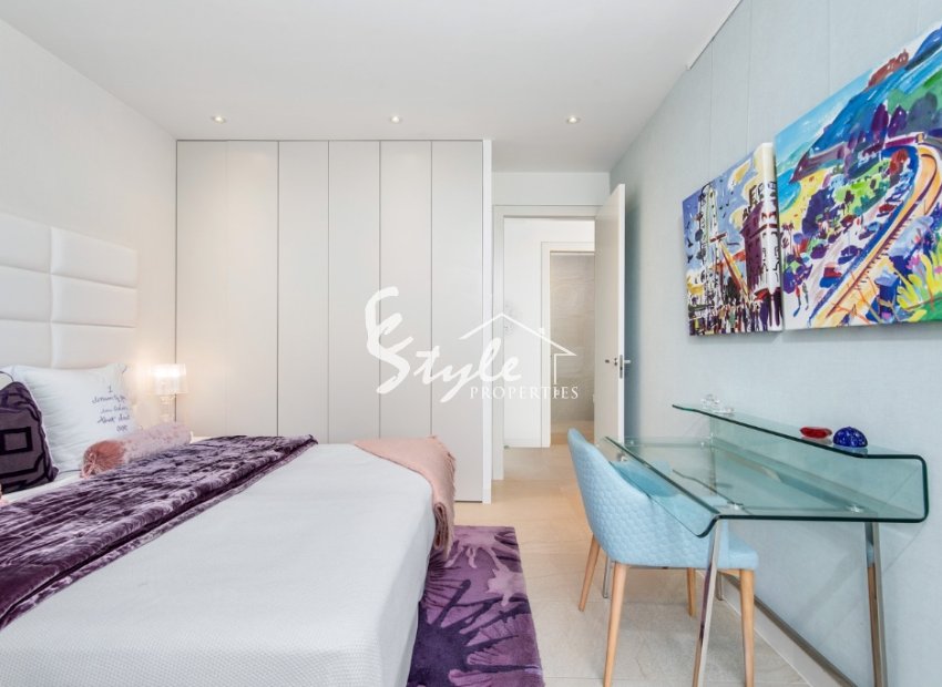 Resale - Villa - Las Colinas Golf