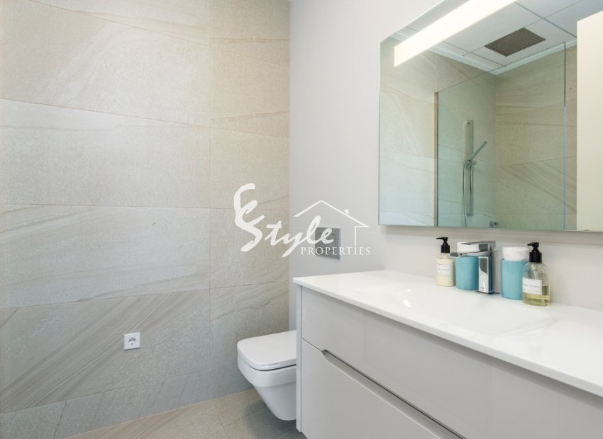 Resale - Villa - Las Colinas Golf