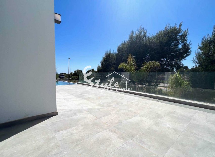 Resale - Villa - Las Colinas Golf