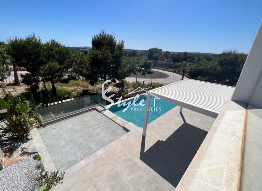 Resale - Villa - Las Colinas Golf