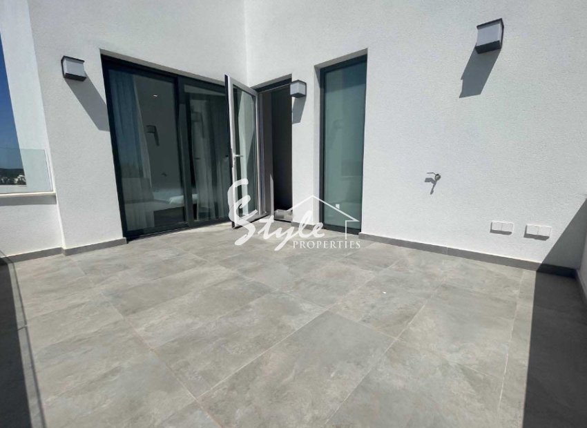 Resale - Villa - Las Colinas Golf