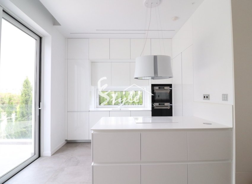 Resale - Villa - Las Colinas Golf