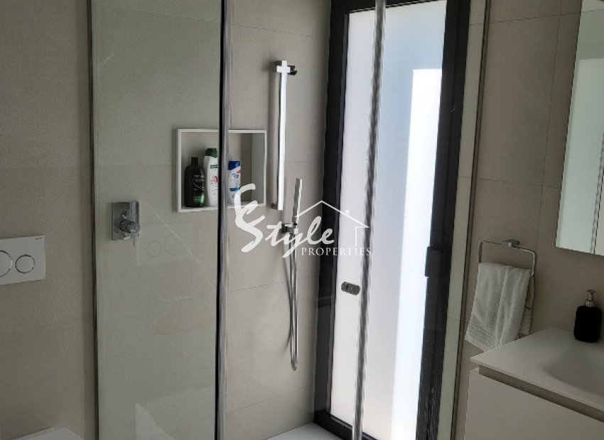 Resale - Villa - Las Colinas Golf